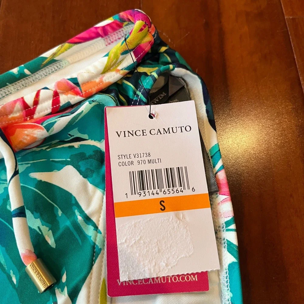 Vince Camuto vince camuto